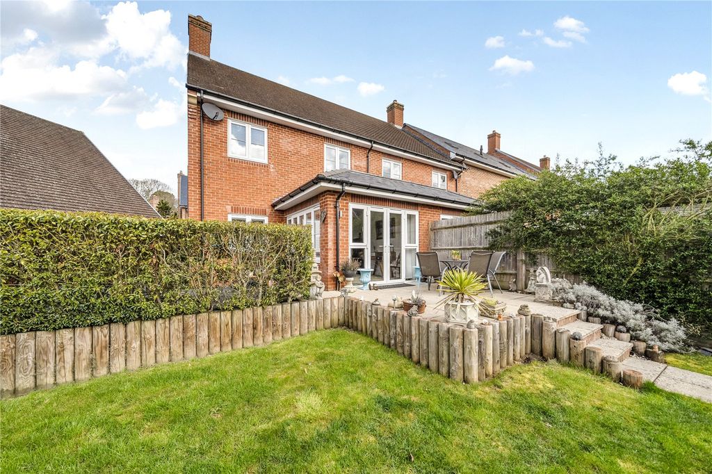 Property photo 2 of 17 Picture No. 51