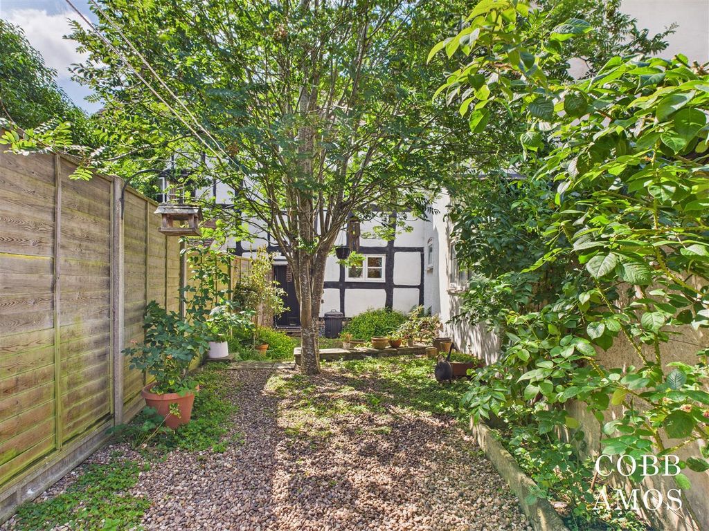Property photo 3 of 17 Cam02803G0-Pr0197-Still015.Jpg