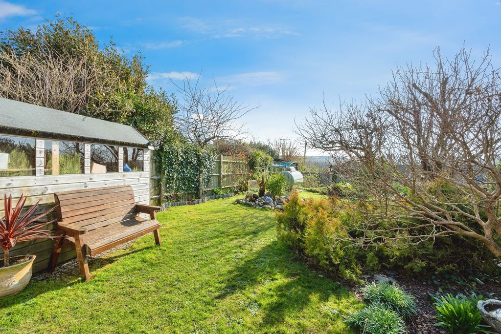 Property photo 2 of 17 Photography