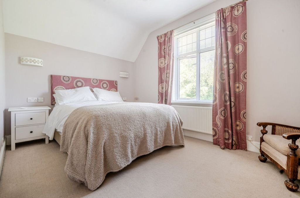 Additional image 23 of 6 bed detached house for saleFarnham Road, Liss GU33