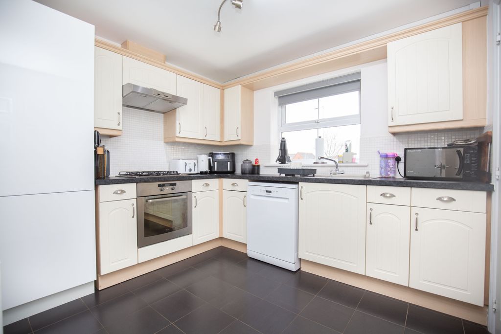 Property photo 3 of 25 Mw-9816