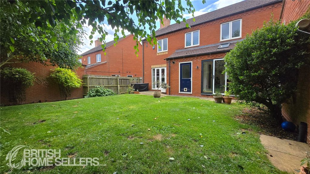 Property photo 2 of 24 Picture No. 02