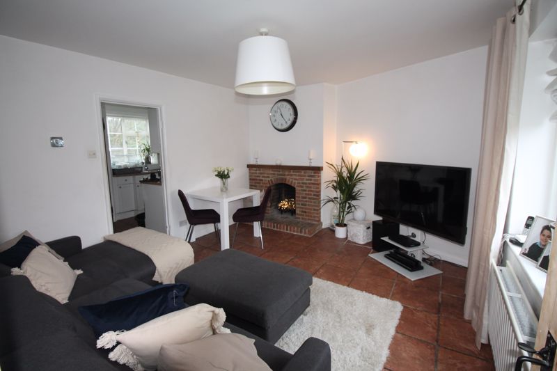 Property photo 2 of 10 Photo 8