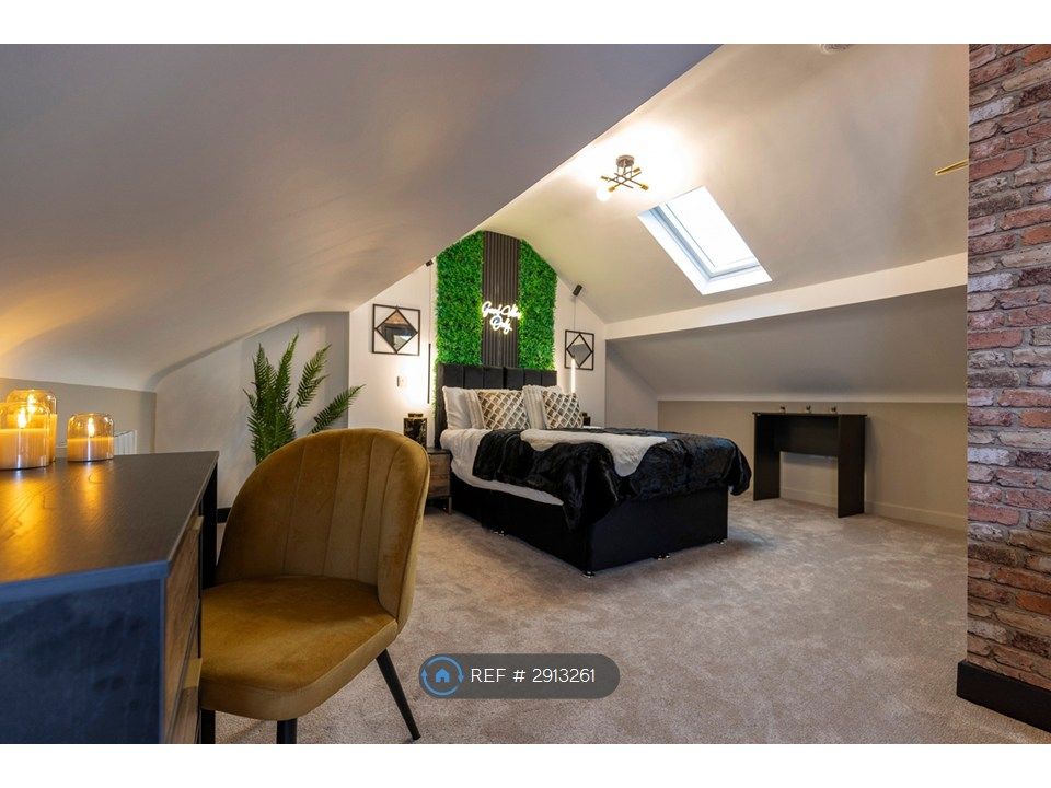 Property photo 3 of 33