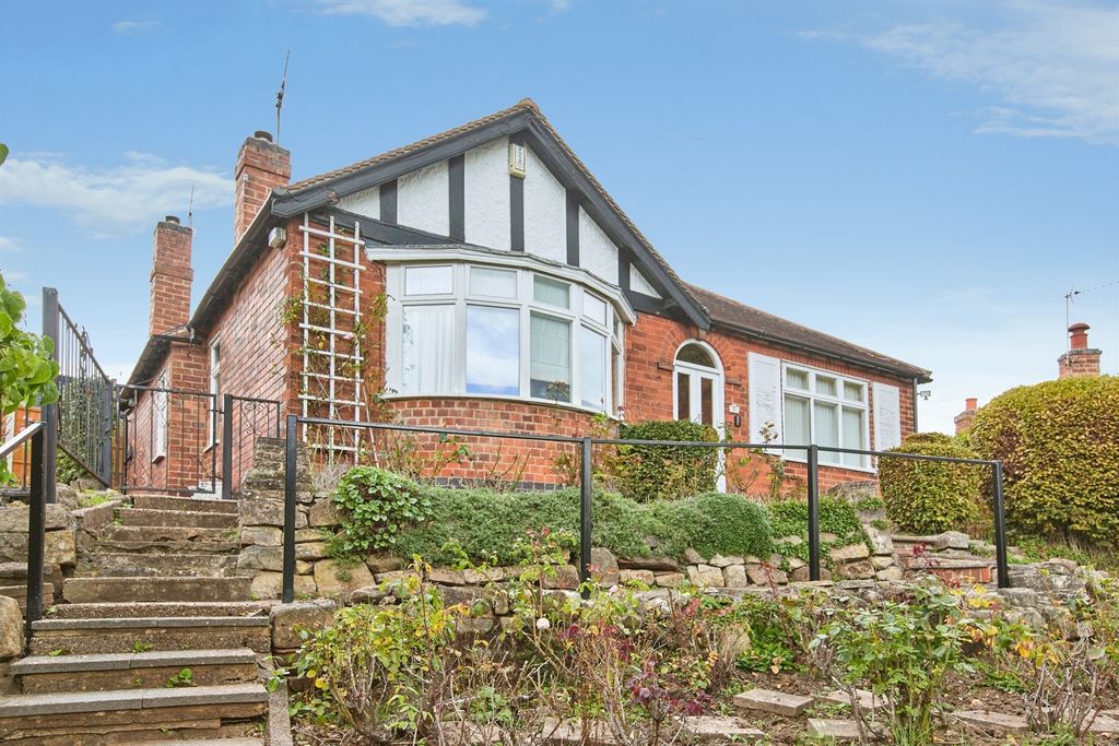 Property photo 1 of 39