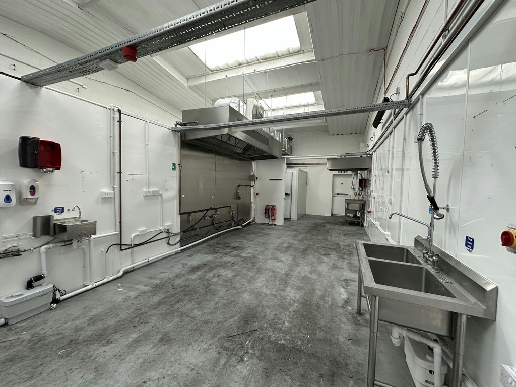 Property photo 2 of 6 20260204_120746187_Ios.Jpg