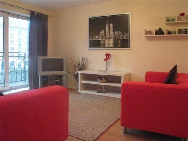 Property photo 3 of 8 258 Waterloo Quay Lounge 2.Jpg