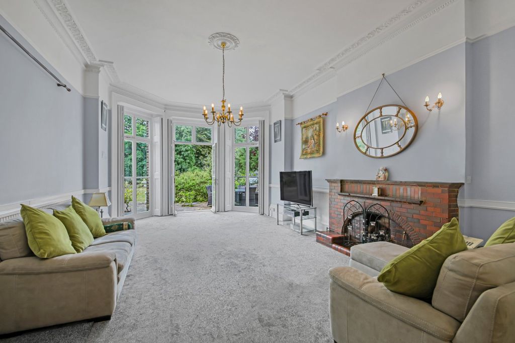 Property photo 1 of 29