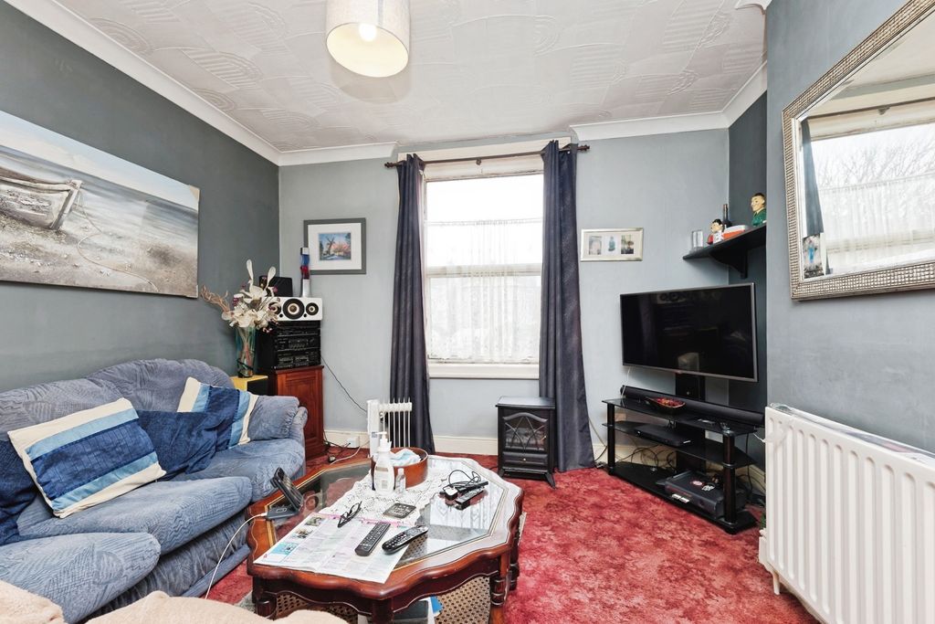 Property photo 3 of 20 Pbox-Img.Jpg