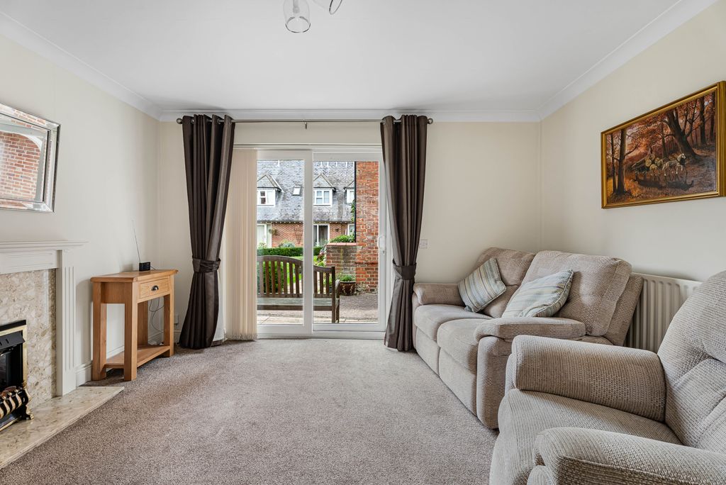 Property photo 2 of 16 Living Room