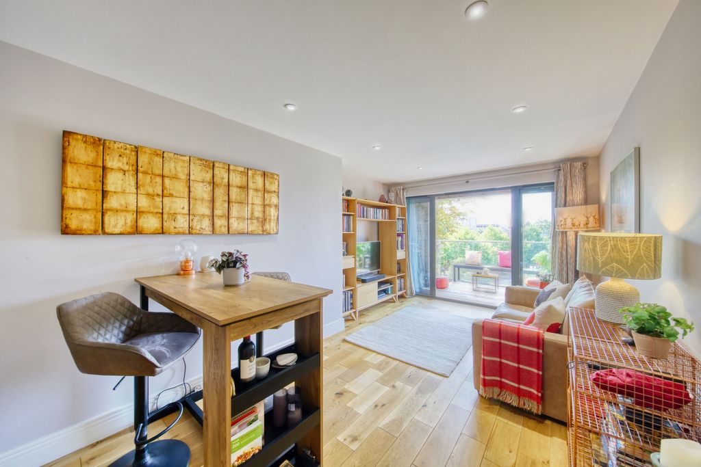 Property photo 3 of 12 Photo 3