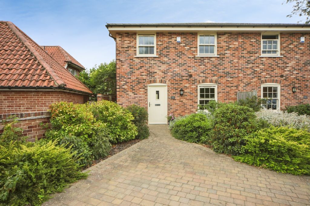 Property photo 1 of 20
