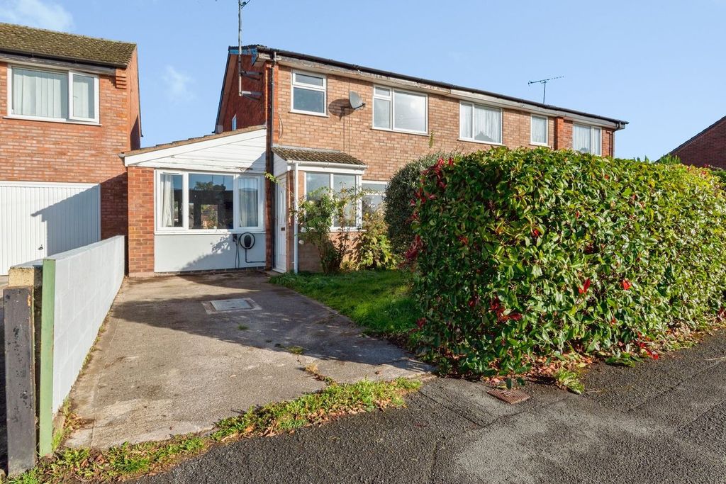 Property photo 1 of 17