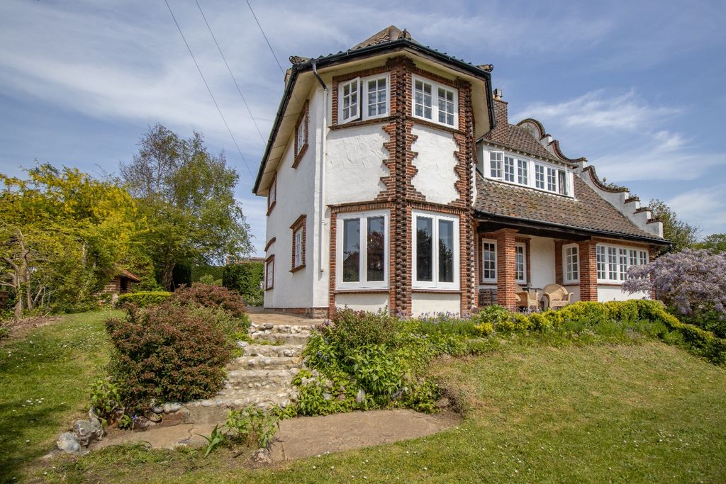 Property photo 2 of 24 2942663