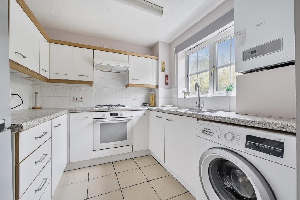 Property photo 3 of 30 Kitchen
