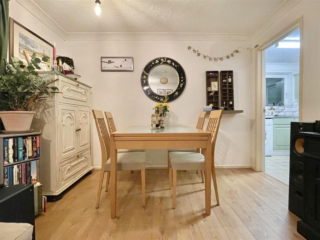 Property photo 3 of 15 Img_2912.Jpeg