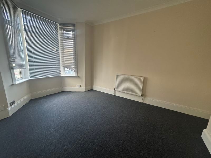 Property photo 2 of 9 Photo 1