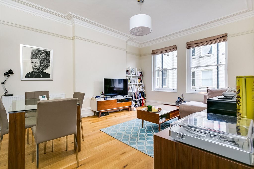 Property photo 1 of 5