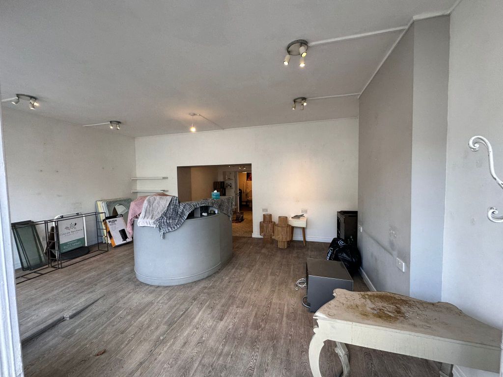 Property photo 3 of 7