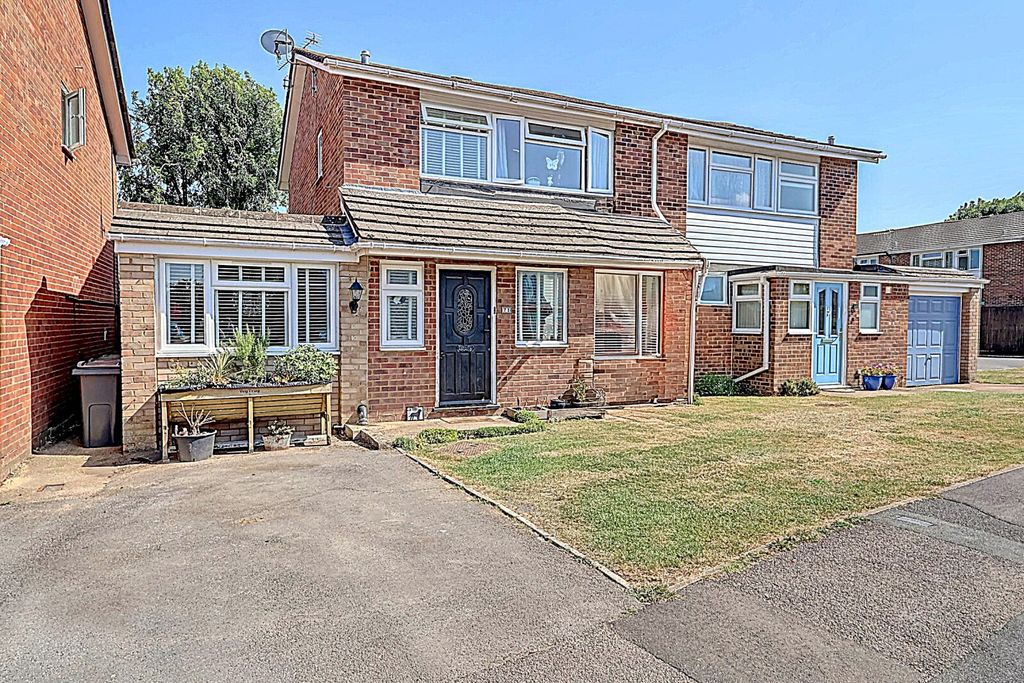 Property photo 1 of 14 Picture No. 17