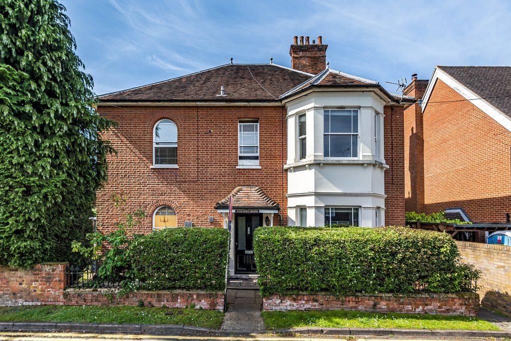 Property photo 1 of 9 Picture No. 10