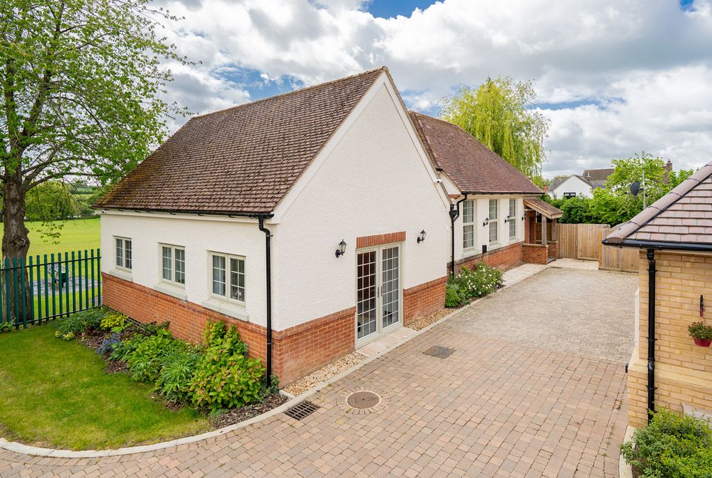 Property photo 1 of 30