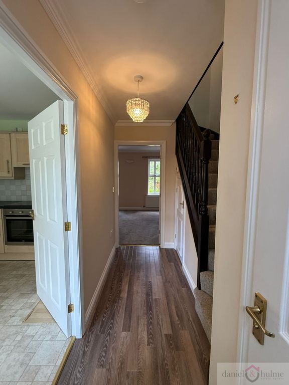 Property photo 2 of 28 2d269d90-B079-4298-8840-680Afe06792c