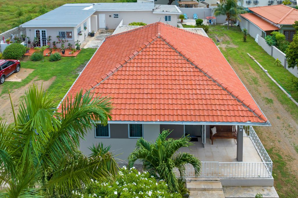 Property photo 2 of 30
