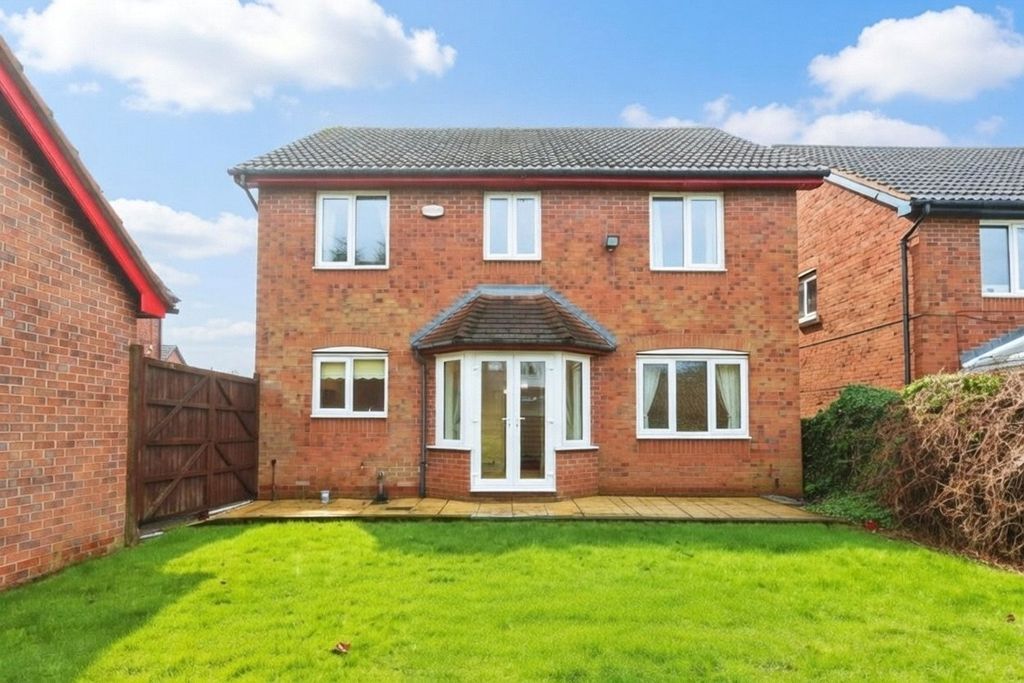 Property photo 2 of 29 Picture No. 36