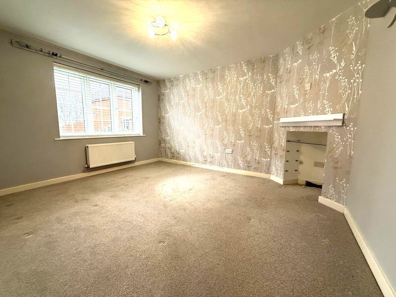 Property photo 3 of 18 Photo 16