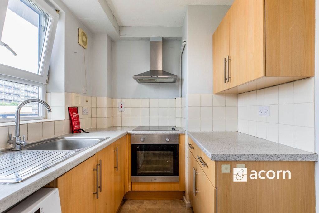 Property photo 3 of 12 0T7A3476-Hdr