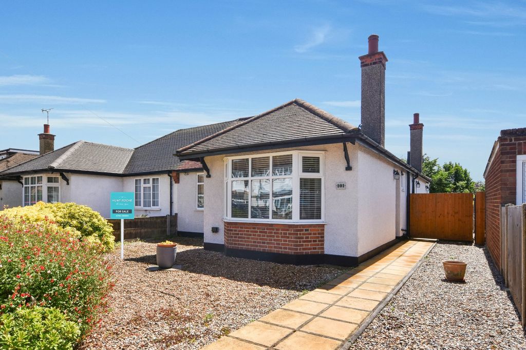 Property photo 1 of 41 Picture No. 24