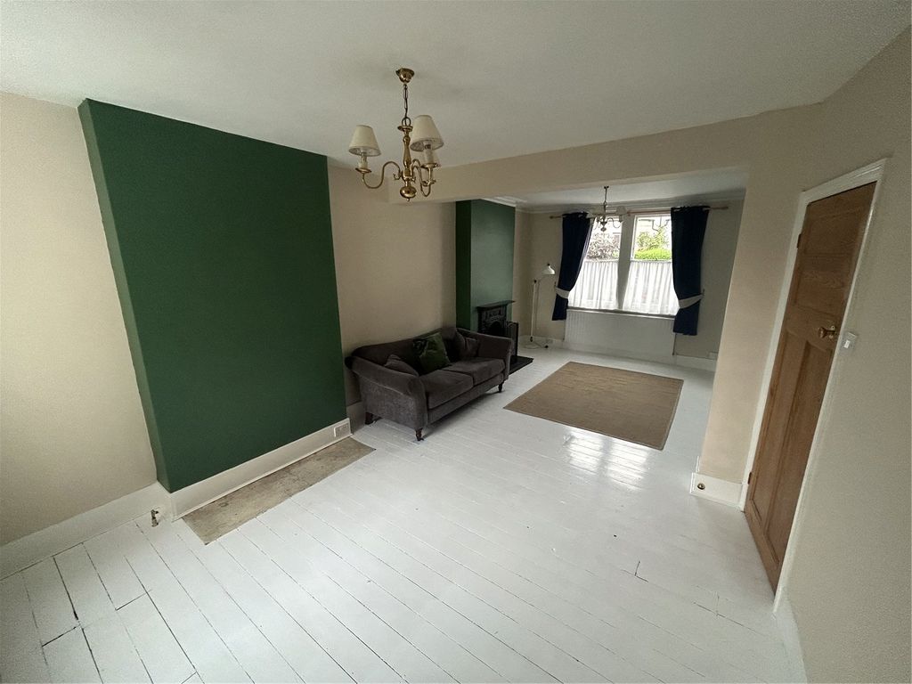 Property photo 2 of 14 Picture No. 01