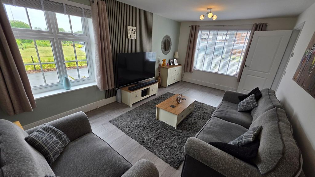 Property photo 3 of 15 20250702_113429(0).Jpg