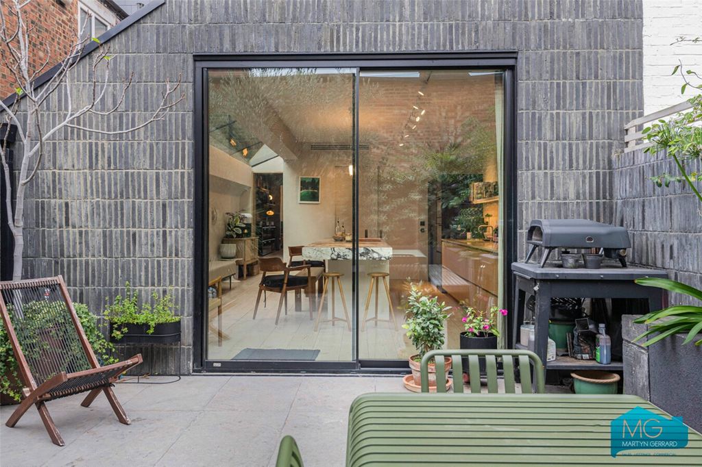 Property photo 3 of 18 Picture No. 28