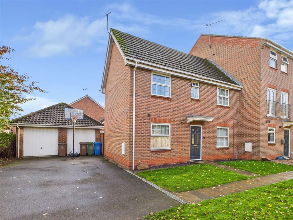 Property photo 1 of 15 Cam03303G0-Pr0256-Still0201.Jpg