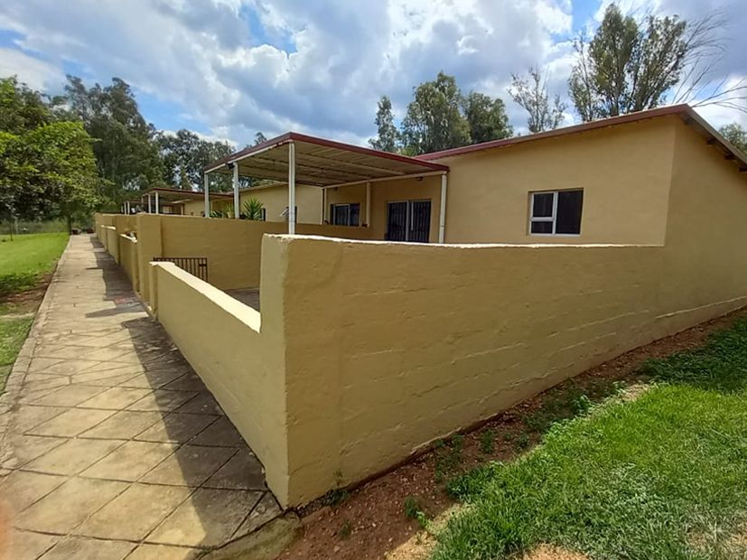 Property photo 1 of 31