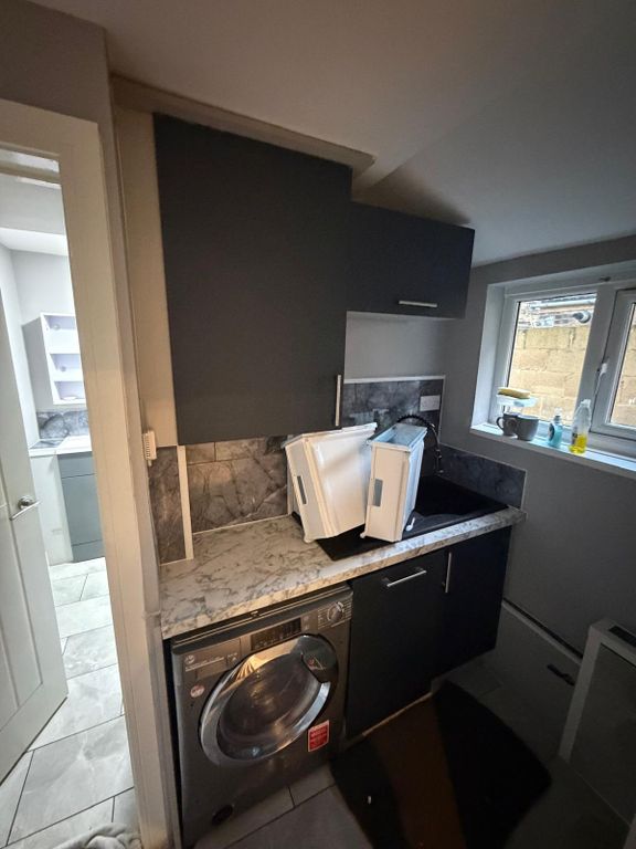 Property photo 2 of 12 Gallery