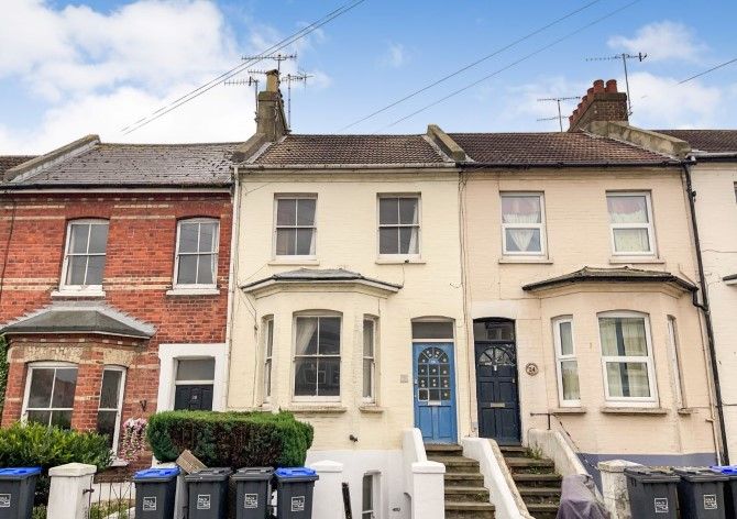 Property photo 1 of 10