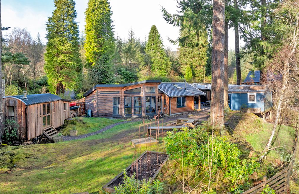 Property photo 1 of 34