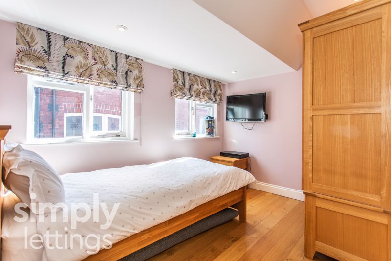 Additional image 48 of 8 bed property to rentPalmeira Avenue, Hove BN3