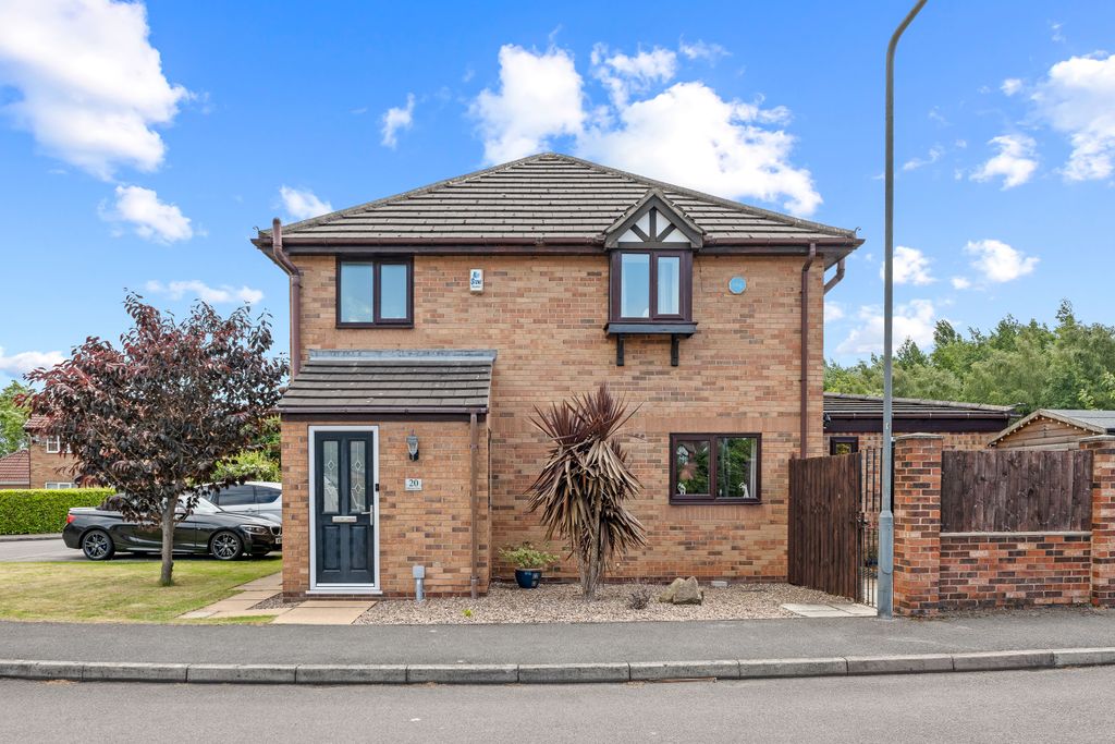 Property photo 1 of 40 P1595945-Min