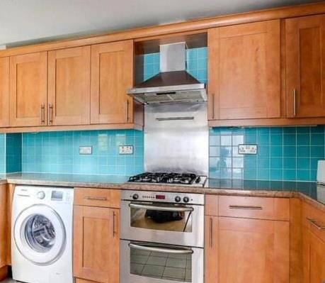 Property photo 3 of 7 3