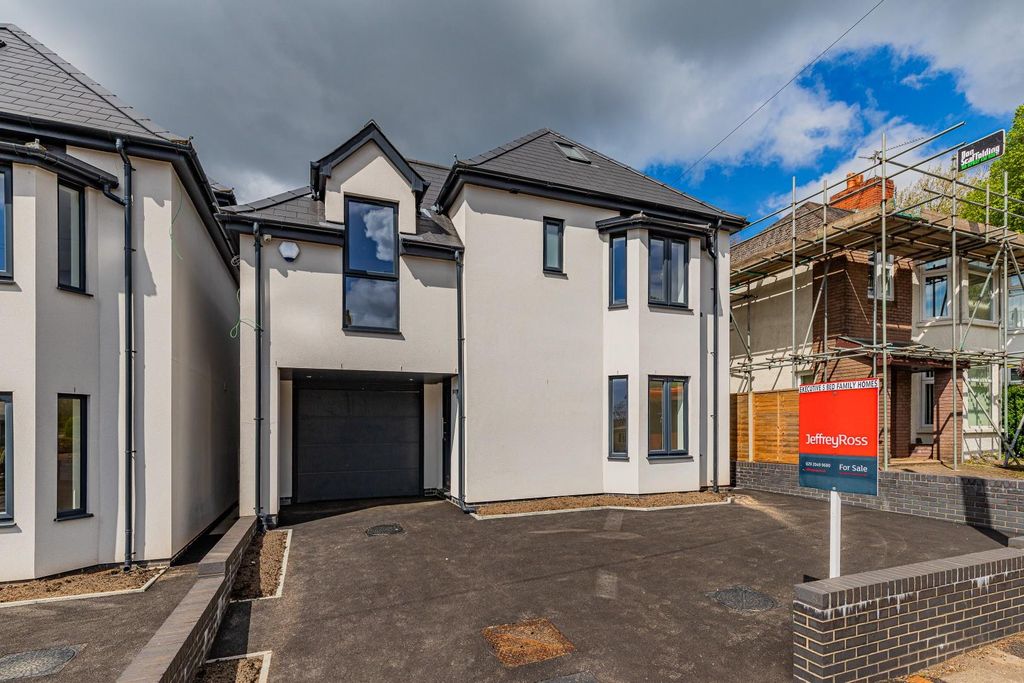 Property photo 1 of 27 Pantmawr Road 70-2.Jpg