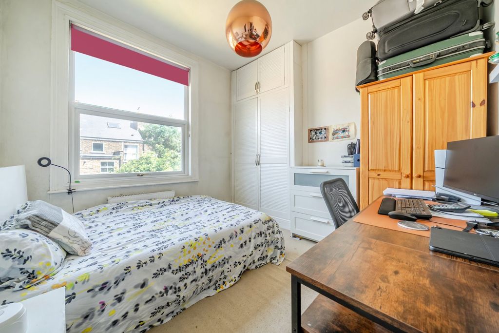 Property photo 3 of 7 Picture No. 17
