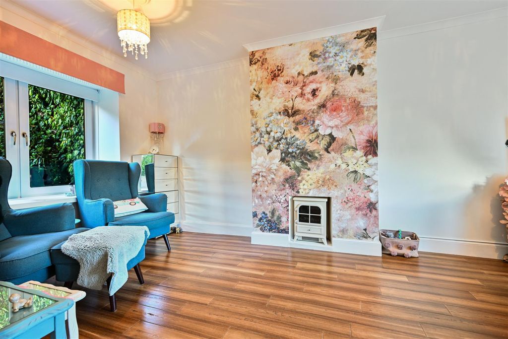 Property photo 3 of 24 3.Jpg