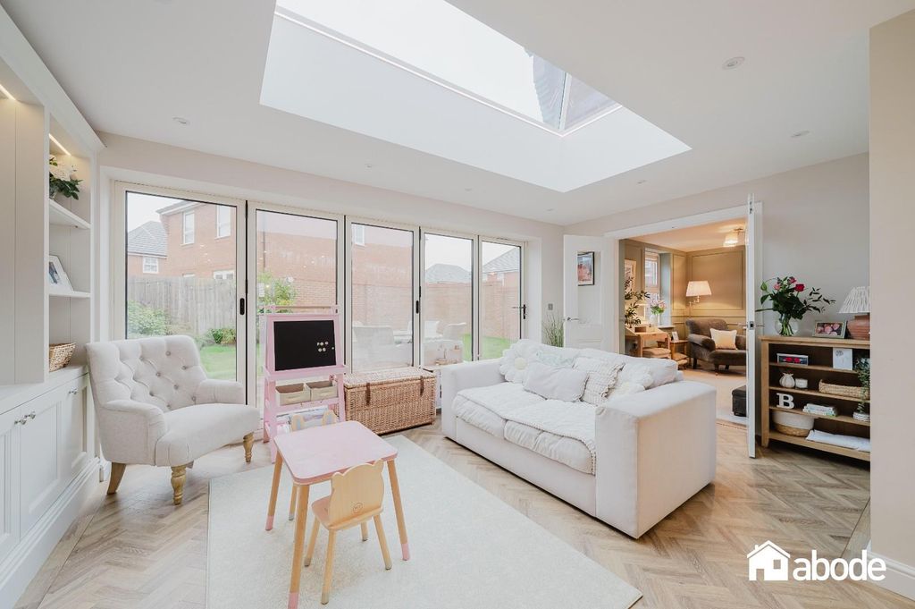 Property photo 3 of 45 9 Richardson Road-38.Jpg