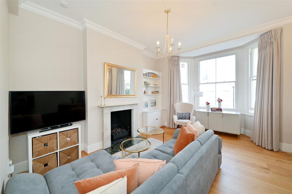 Property photo 1 of 14 28-Gordon-Place (3).Jpg