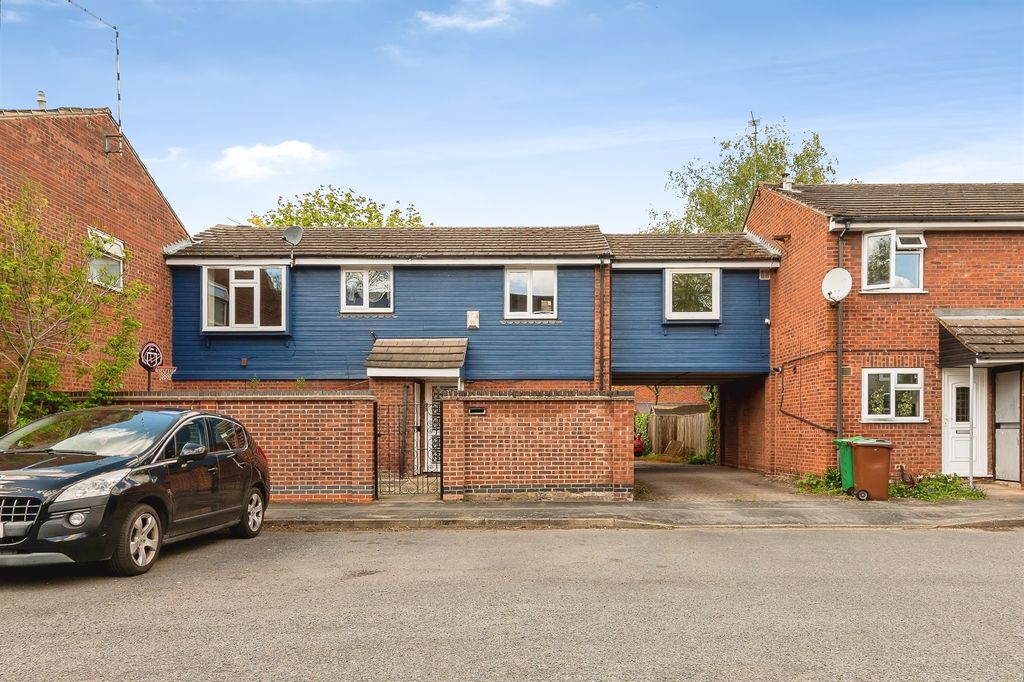 Property photo 1 of 19