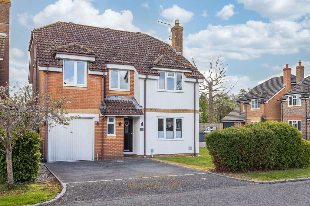 Property photo 1 of 31